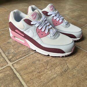Nike Air Max 90